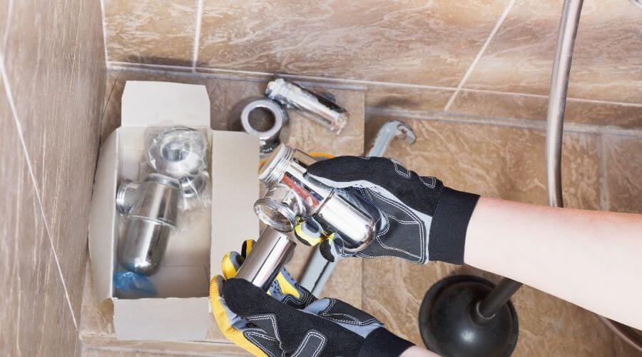 Professional New roof installation in Millport, AL